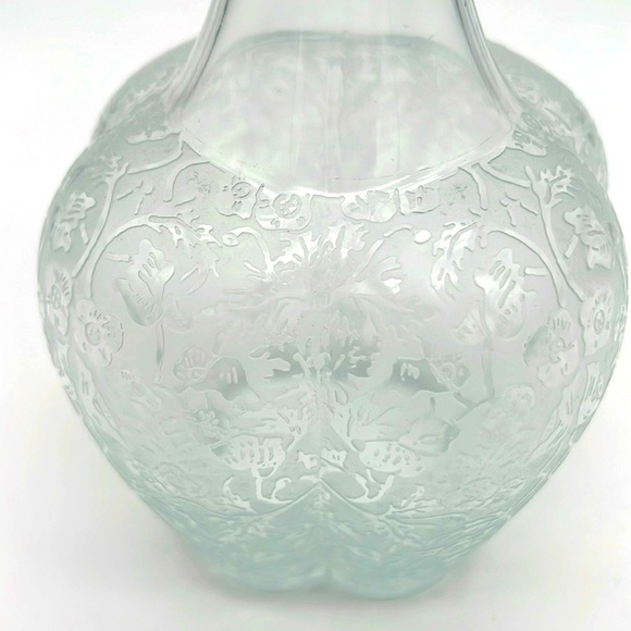 Vintage Paden City Glass Spring Orchard Decanter Frosted and Etched 4 Lobe c1930 - Picture 2 of 12